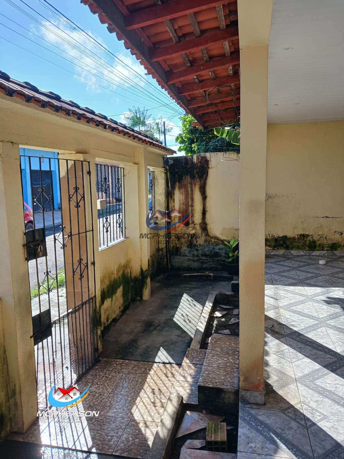 Casa à venda com 3 quartos - Coqueiro,Belém