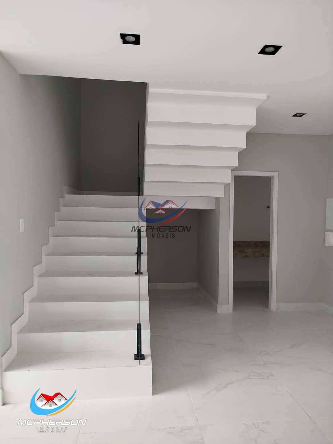  - Duplex à venda, no CondominioEuroville  em Ananindeua, Águas Brancas, com 3 quartos